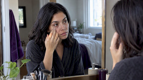 Calm Puffy Under Eyes in 10 Minutes with Clinic Backed Self Triage - Lunara Cosmetics