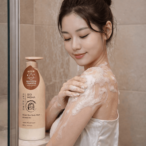 MIDHA Brown Rice Body Wash Vanilla Wood Scent (24.6 fl.oz) - Lunara Cosmetics