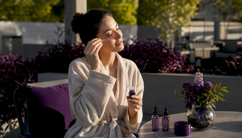 Glow Serum Actives: What Skincare Enthusiasts Need to Know - Lunara Cosmetics