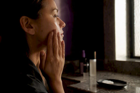 40%+ Snail Mucin: K‑Beauty Evidence for Real Benefits - Lunara Cosmetics