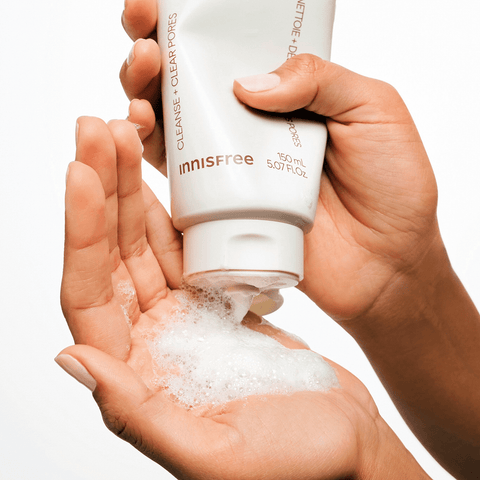 INNISFREE Volcanic BHA Pore Cleansing Foam (5.07 fl.oz) - Lunara Shopping
